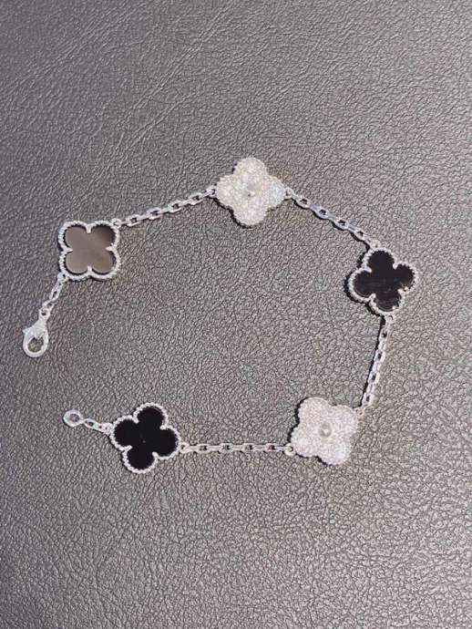 Picture of Van Cleef Arpels Bracelet _SKUVanCleef&Arpelsbracelet12260116260